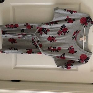 Spring Short Sleeve Maternity Sweater!